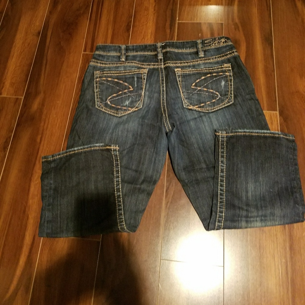 Silver Suki Capri size 31